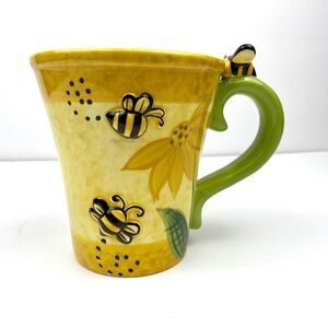 Bumble Bee Coffee Mug Yellow 12 Oz Dolomite Exclusively For Pier 1 Imports
